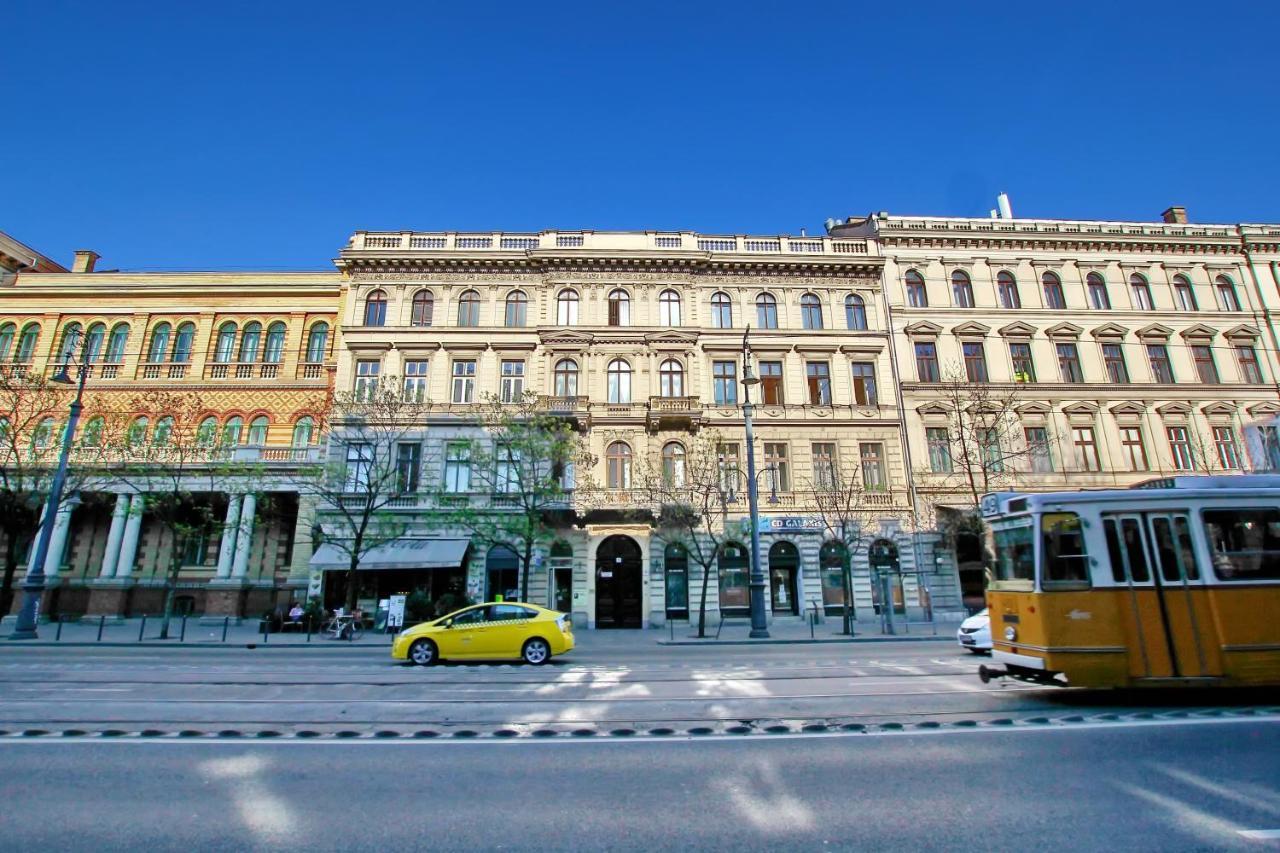 Hip Apartment At The Museum Budapest Esterno foto