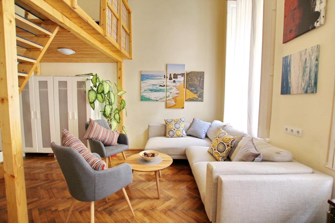 Hip Apartment At The Museum Budapest Esterno foto